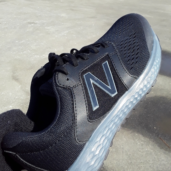 New Balance 520 Comfort Ride Size 9.5 / 11 WIDE MN - Picture 5 of 8